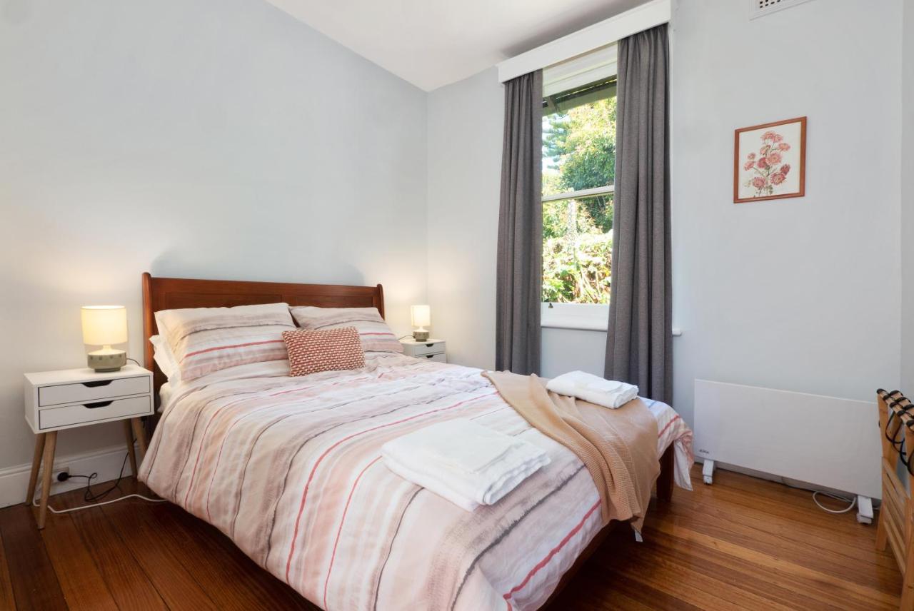הובארט Warwick St Retreat! 3 Bedroom House With Parking מראה חיצוני תמונה