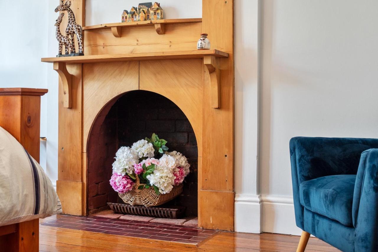 הובארט Warwick St Retreat! 3 Bedroom House With Parking מראה חיצוני תמונה