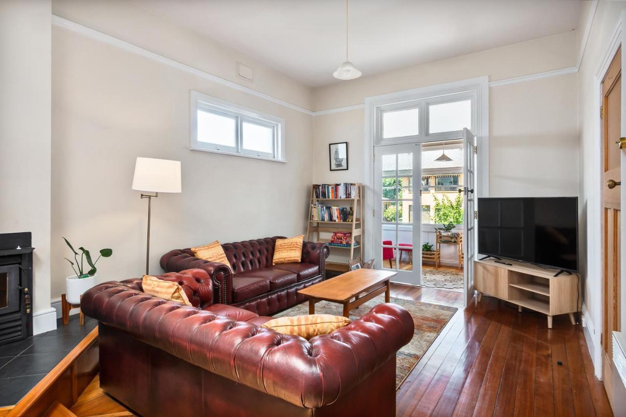 הובארט Warwick St Retreat! 3 Bedroom House With Parking מראה חיצוני תמונה